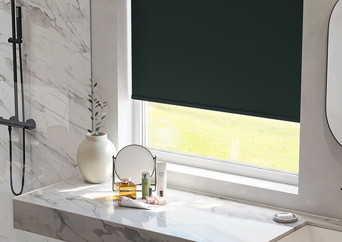 Trapani (Blackout), Shadow - Twist&Fit Roller Blind - Image 5